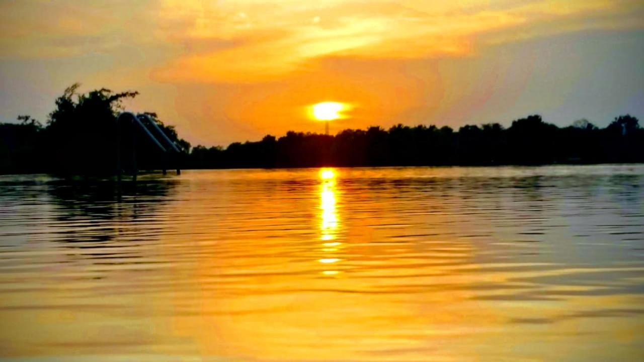 Rho Sigiriya Lake Edge Retreat Kibissa Exterior foto